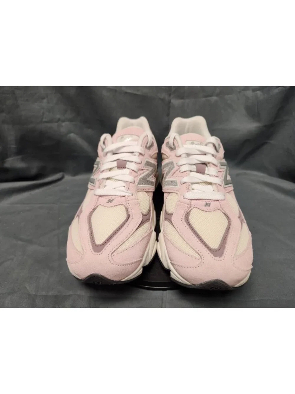 New Balance 90s are